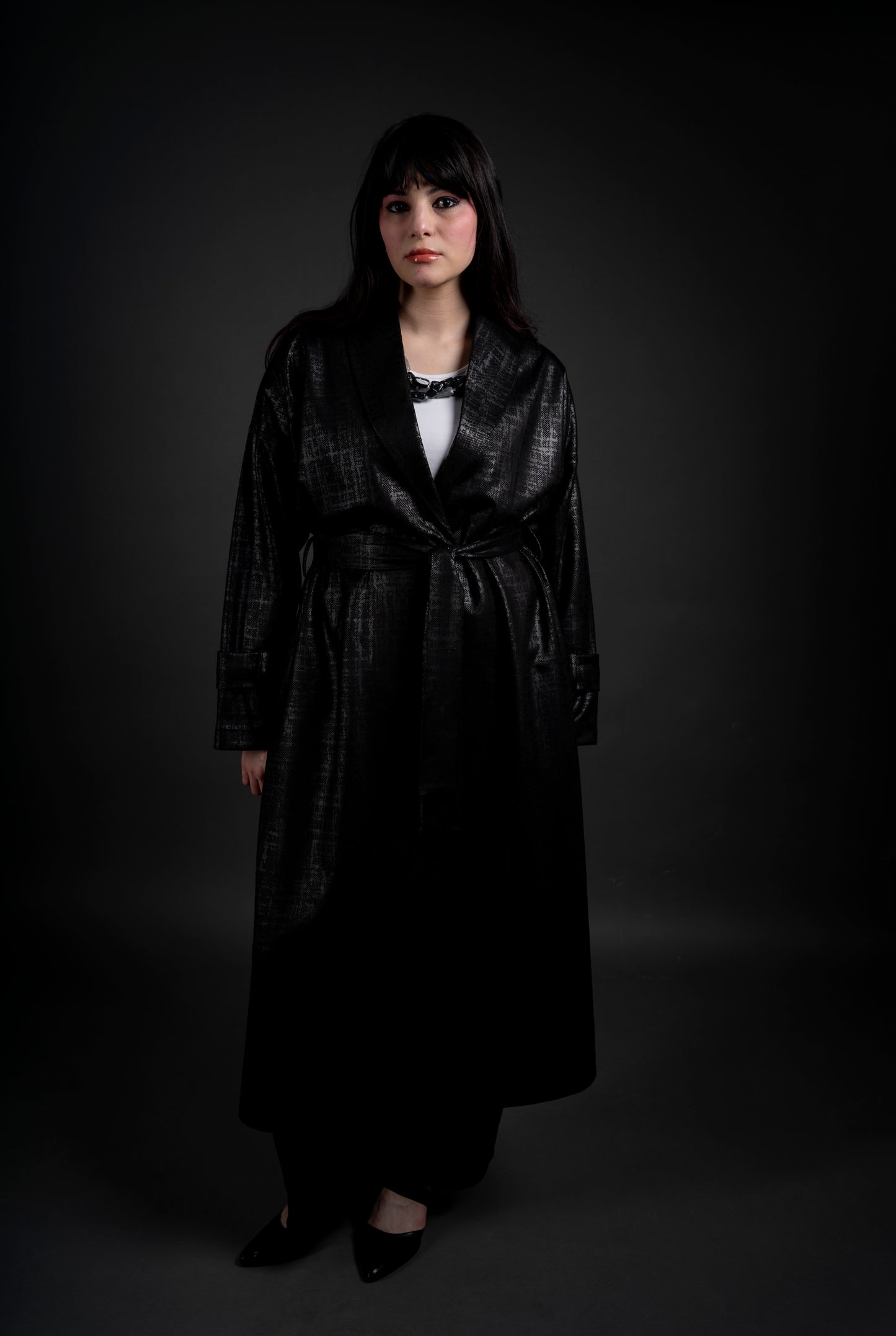 Suede light coat in black