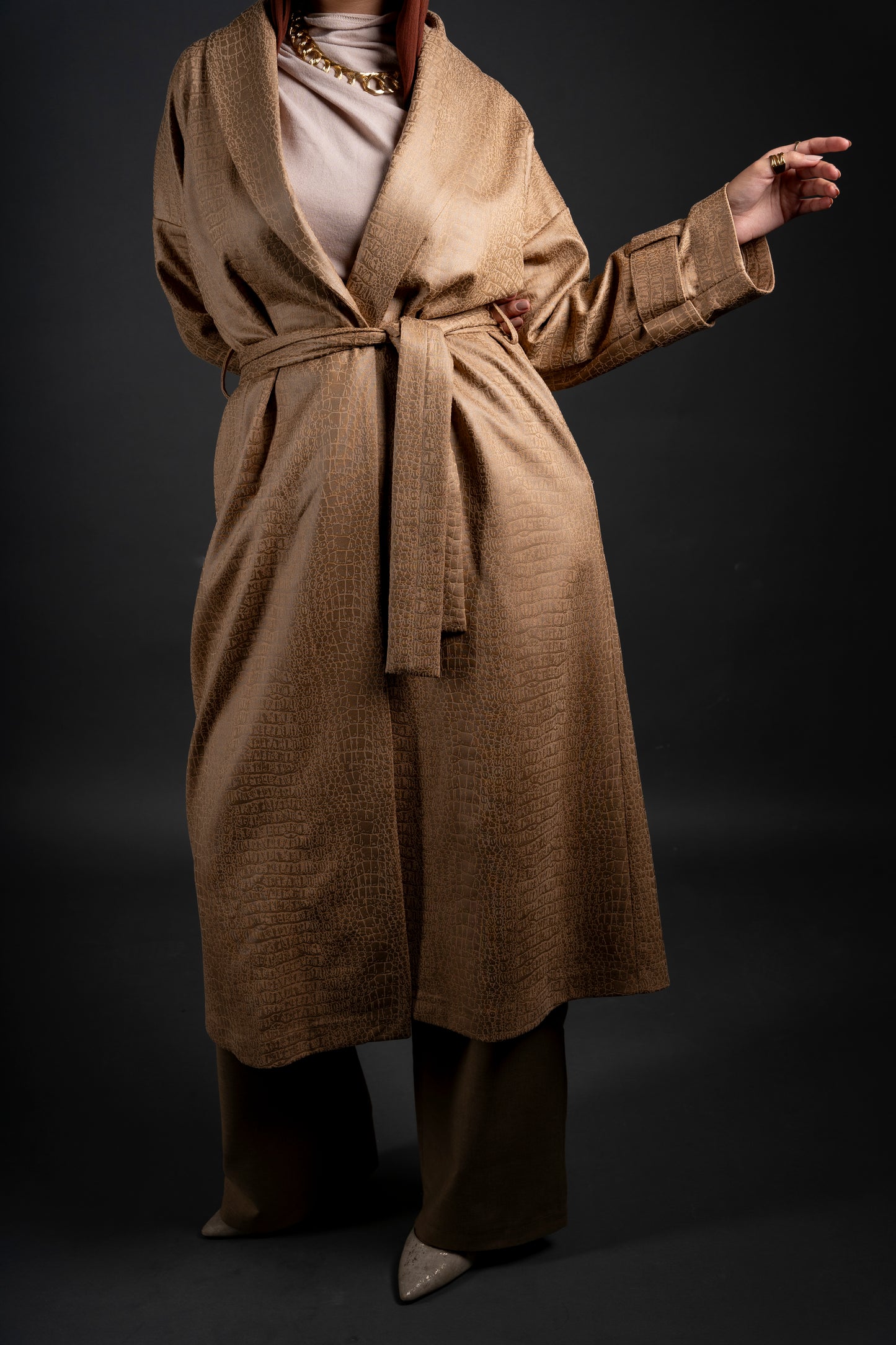 Suede light coat in dark biege